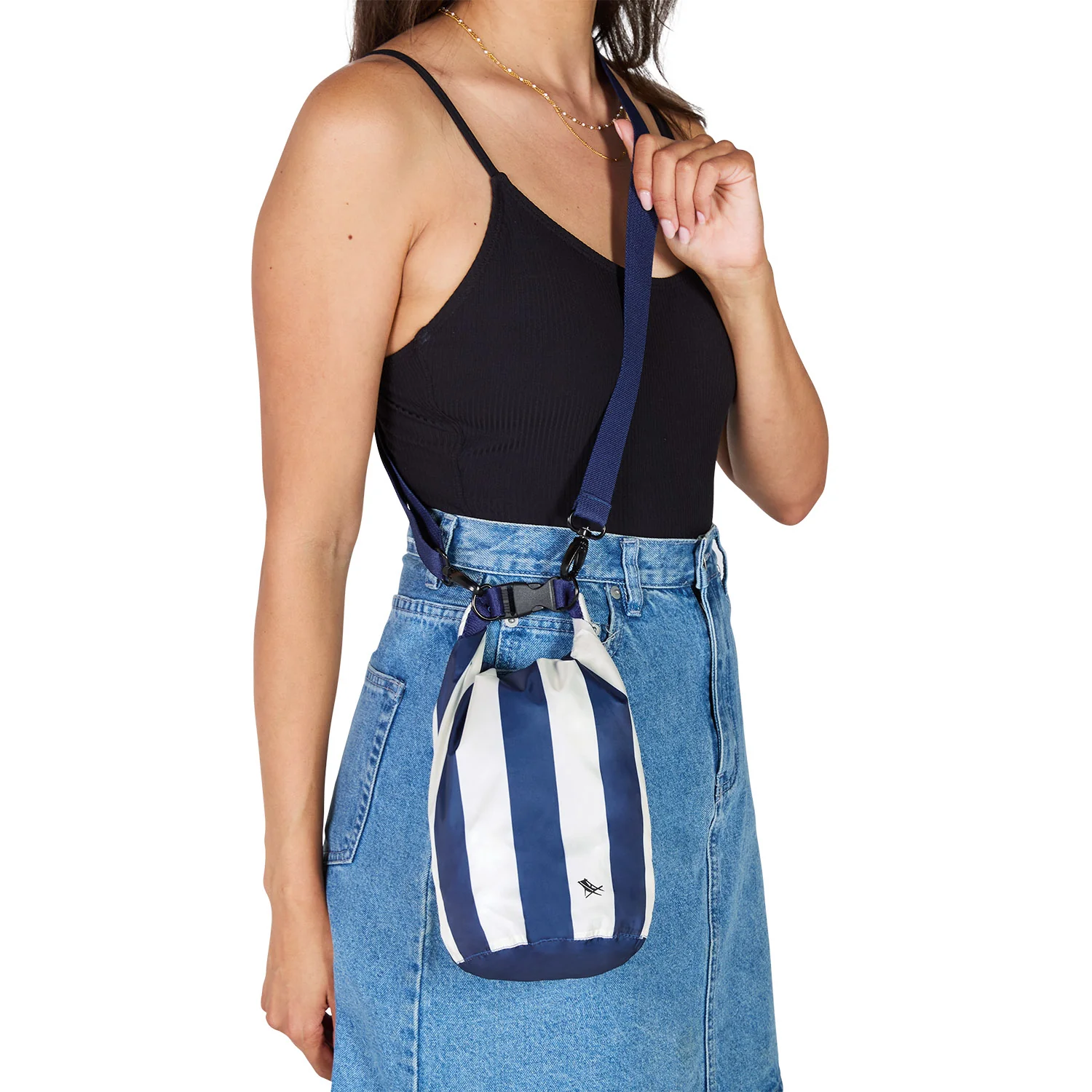 09_BAGDRY-XS-NAVY-LIFE-005_cpxzzl